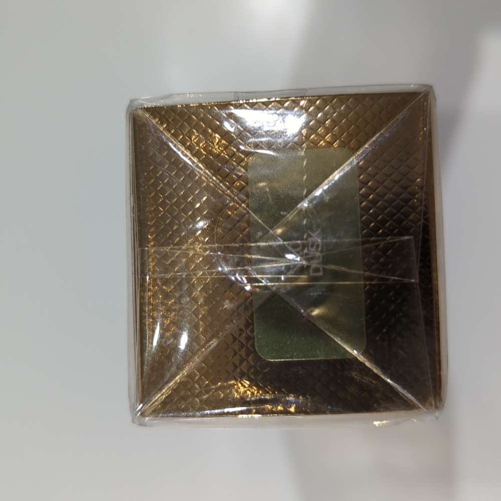 NIB Tom Ford Flawless Glow Foundation 11 Dusk - Picture 4 of 4